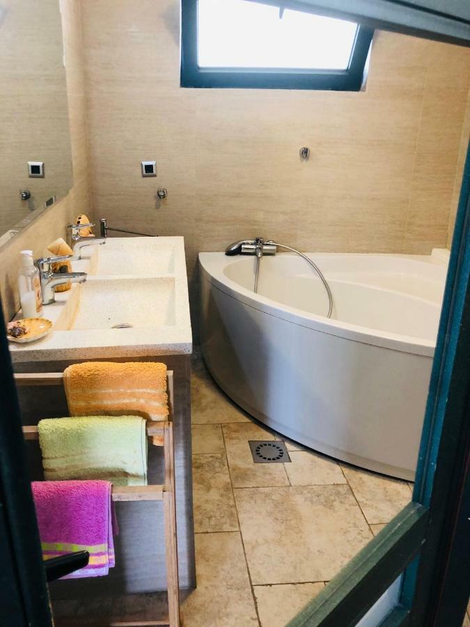 Apartments Afrodita バール エクステリア 写真